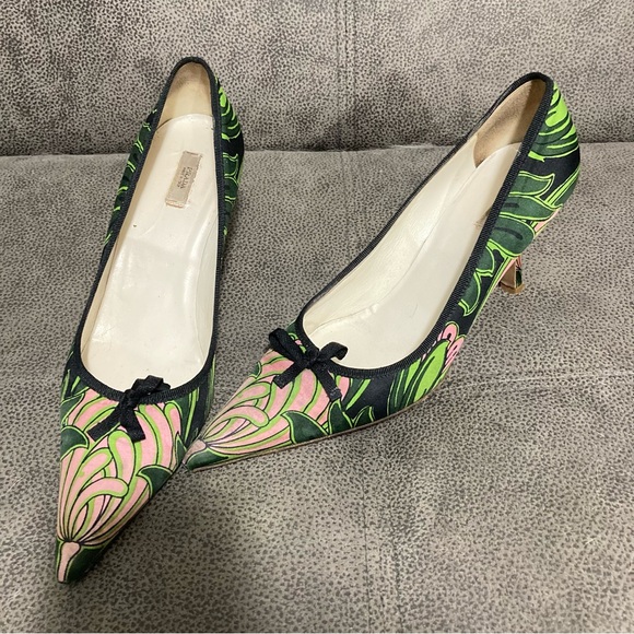 Prada Multicolor Graphic Canvas Bow Pointed Toe Pumps SZ 39 - Picture 1 of 7